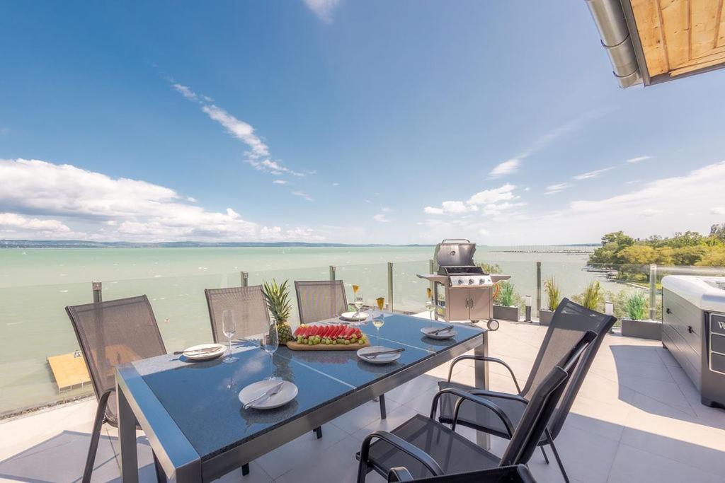 Lellemarine By Bltn Apartmanok Balatonlelle Buitenkant foto
